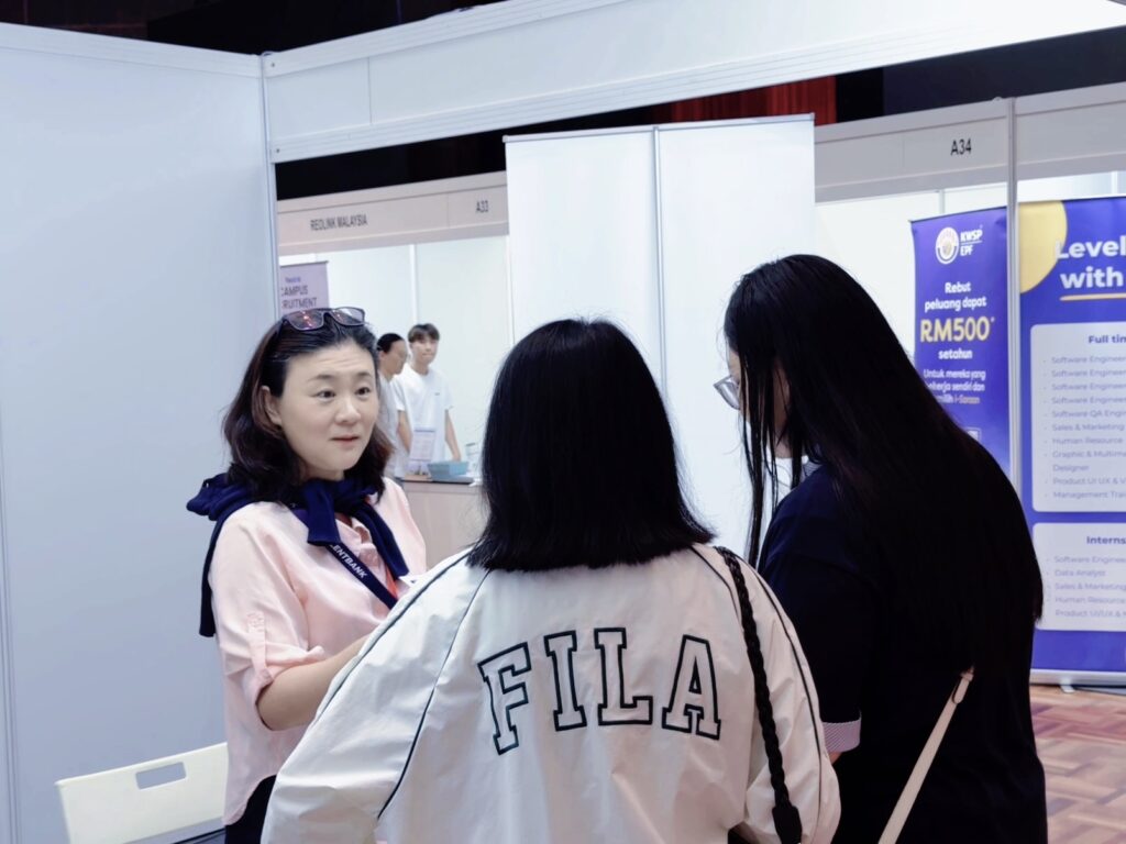 UTC recruitment discussion with students